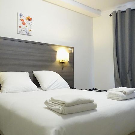 Hipotel Paris Voltaire Bastille Exterior photo
