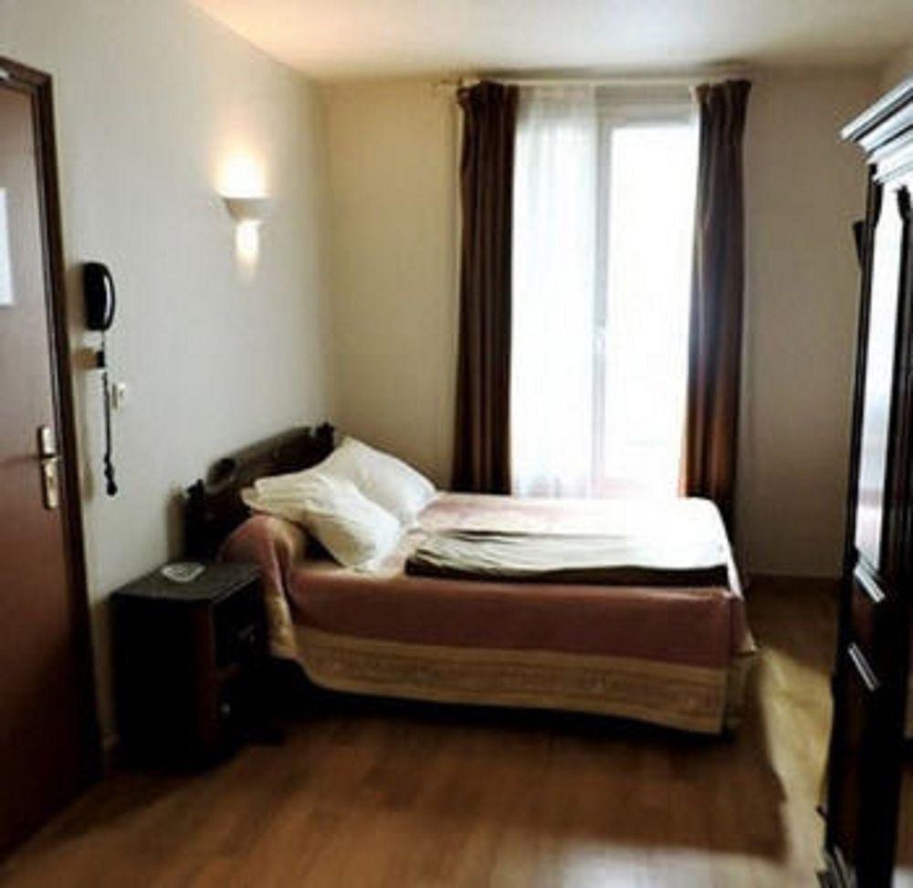Hipotel Paris Voltaire Bastille Exterior photo