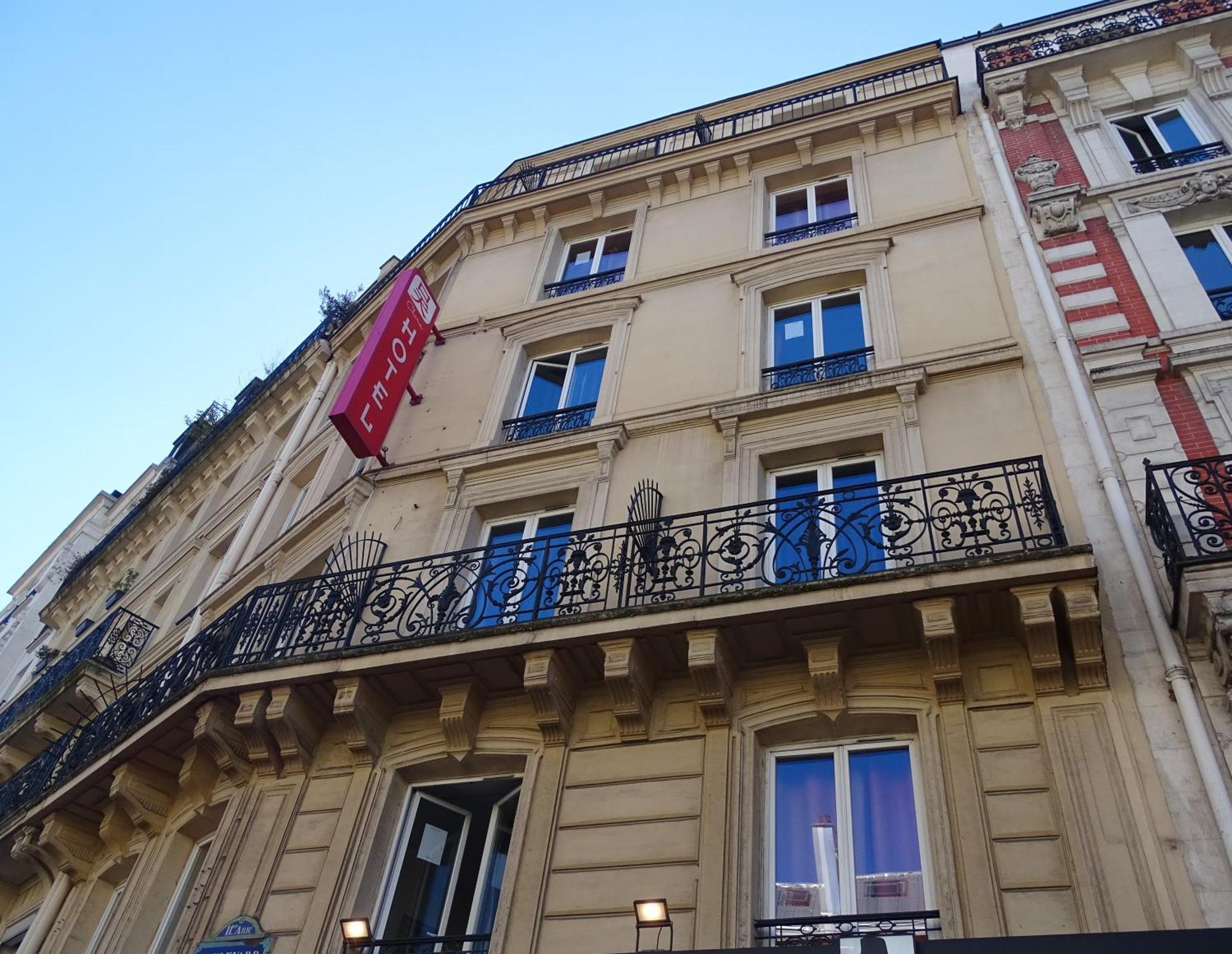 Hipotel Paris Voltaire Bastille Exterior photo